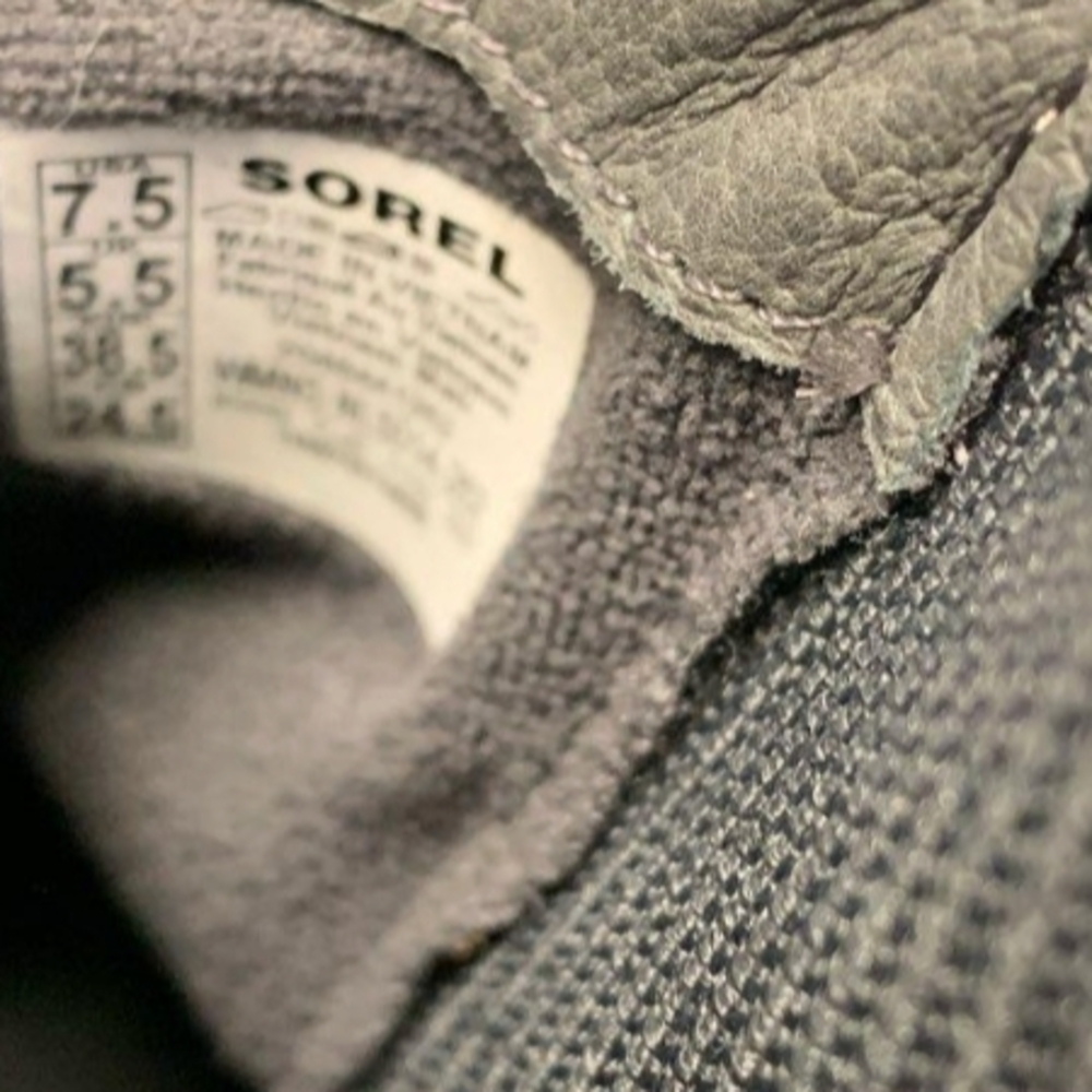 Sorel Caribou X Waterproof Platform Chelsea Boots Size 7.5 MSRP $190 - Picture 8 of 9